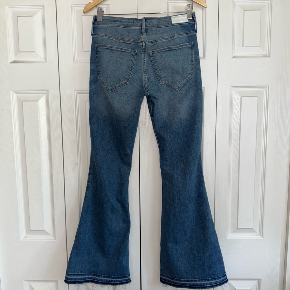 Hollister high rise vintage flare distressed Jean size 28/L31 - Picture 2 of 13